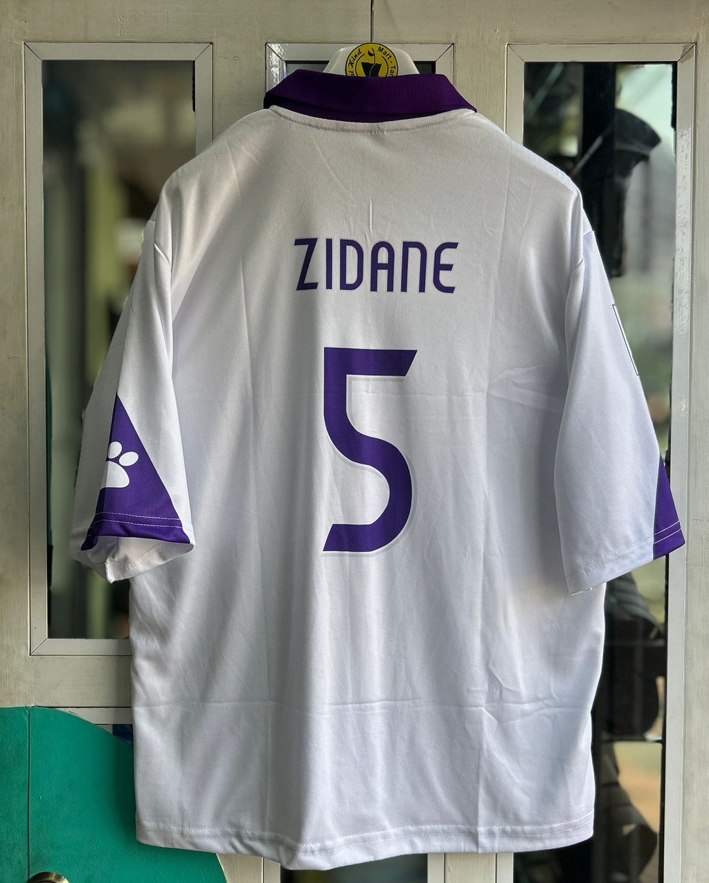 REAL MADRID 1997-98 HOME KIT, FIVE SLEEVE POLO SUBLIMATION