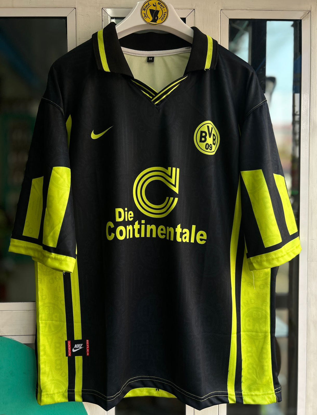 DORTMUND 1996-97 AWAY KIT, FIVESLEEVE POLO SUBLIMATION