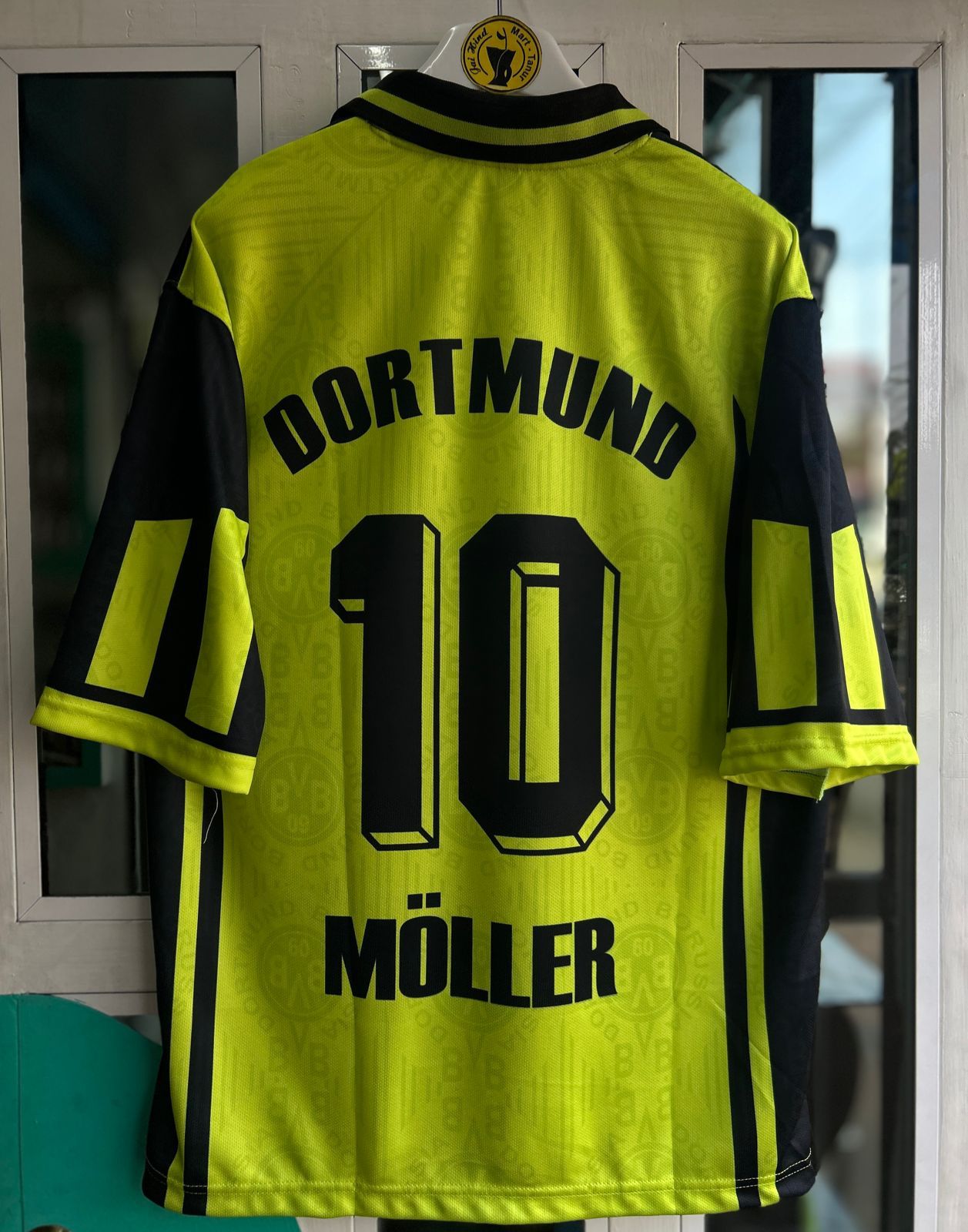 DORTMUND 1996-97 AWAY KIT, FIVESLEEVE POLO SUBLIMATION