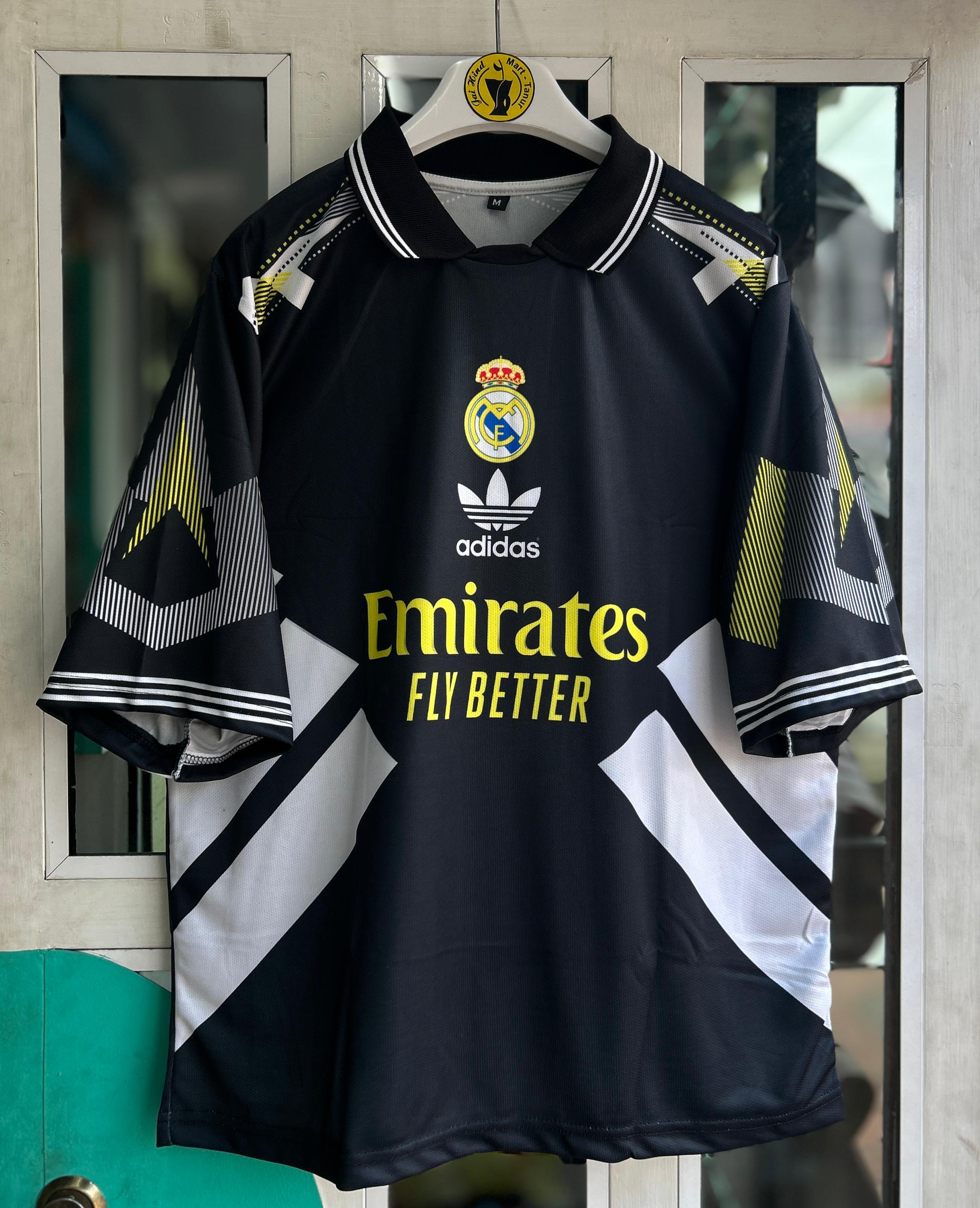 REAL MADRID 2025-26 FAN EDITION KIT, FIVESLEEVE POLO SUBLIMATION