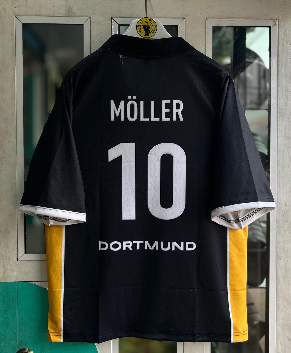 DORTMUND 1998-00 AWAY KIT, FIVESLEEVE POLO SUBLIMATION