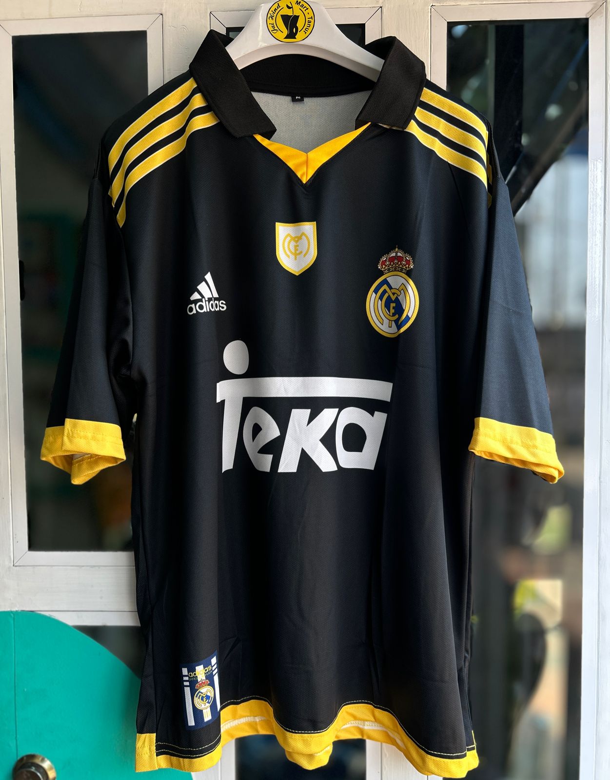 REAL MADRID 1999-00 AWAY KIT, FIVESLEEVE POLO SUBLIMATION