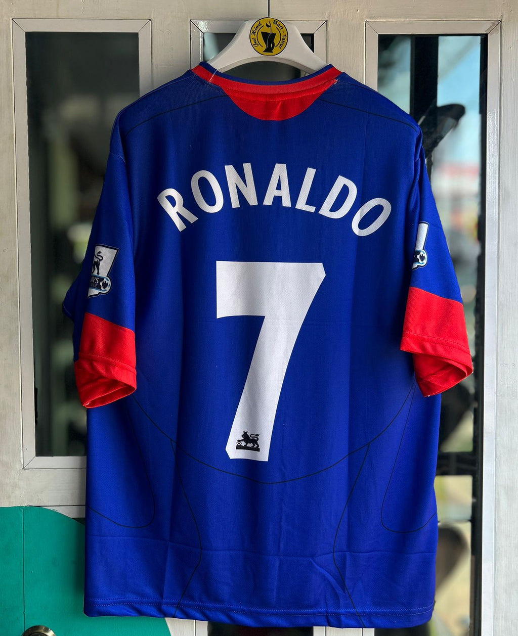 MAN UNITED 2005-06 AWAY KIT, FIVESLEEVE SUBLIMATION