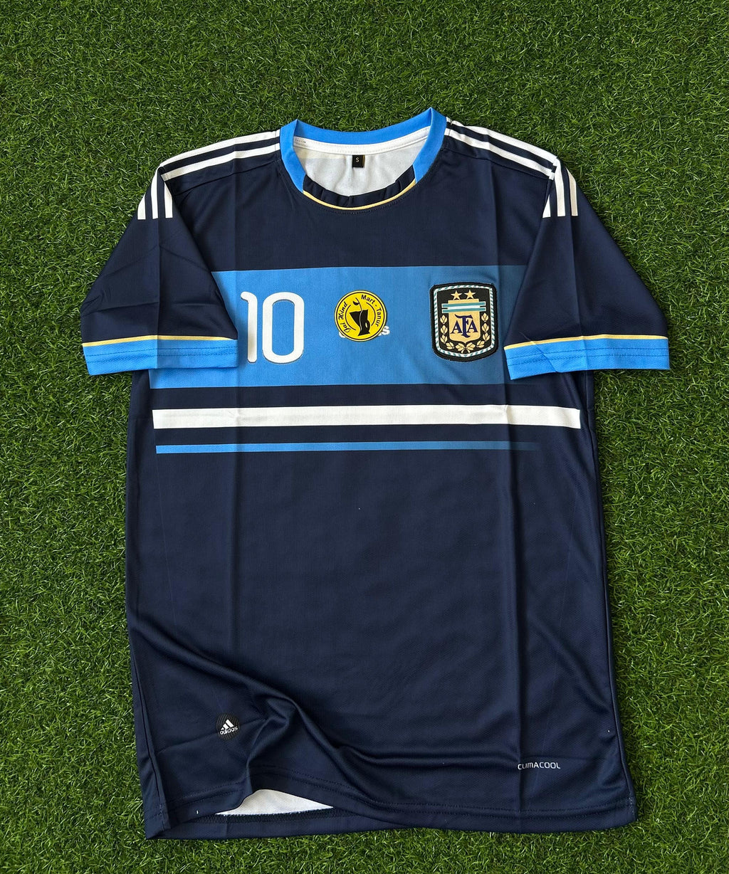 ARGENTINA 2011-12 AWAY KIT, HALFSLEEVE EMBROIDERY
