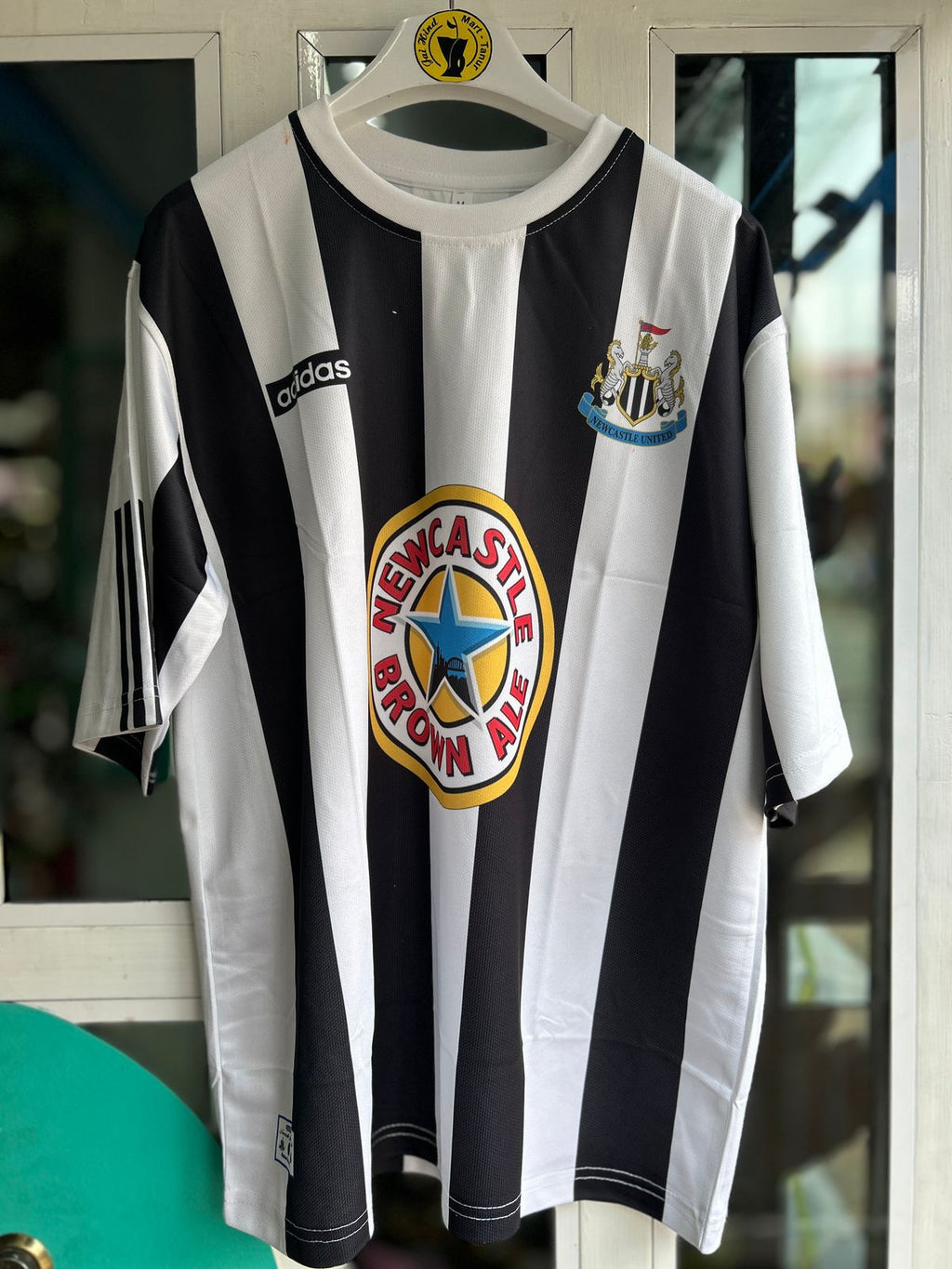 NEWCASTLE UNITED 1995-97 HOME KIT, FIVESLEEVE SUBLIMATION