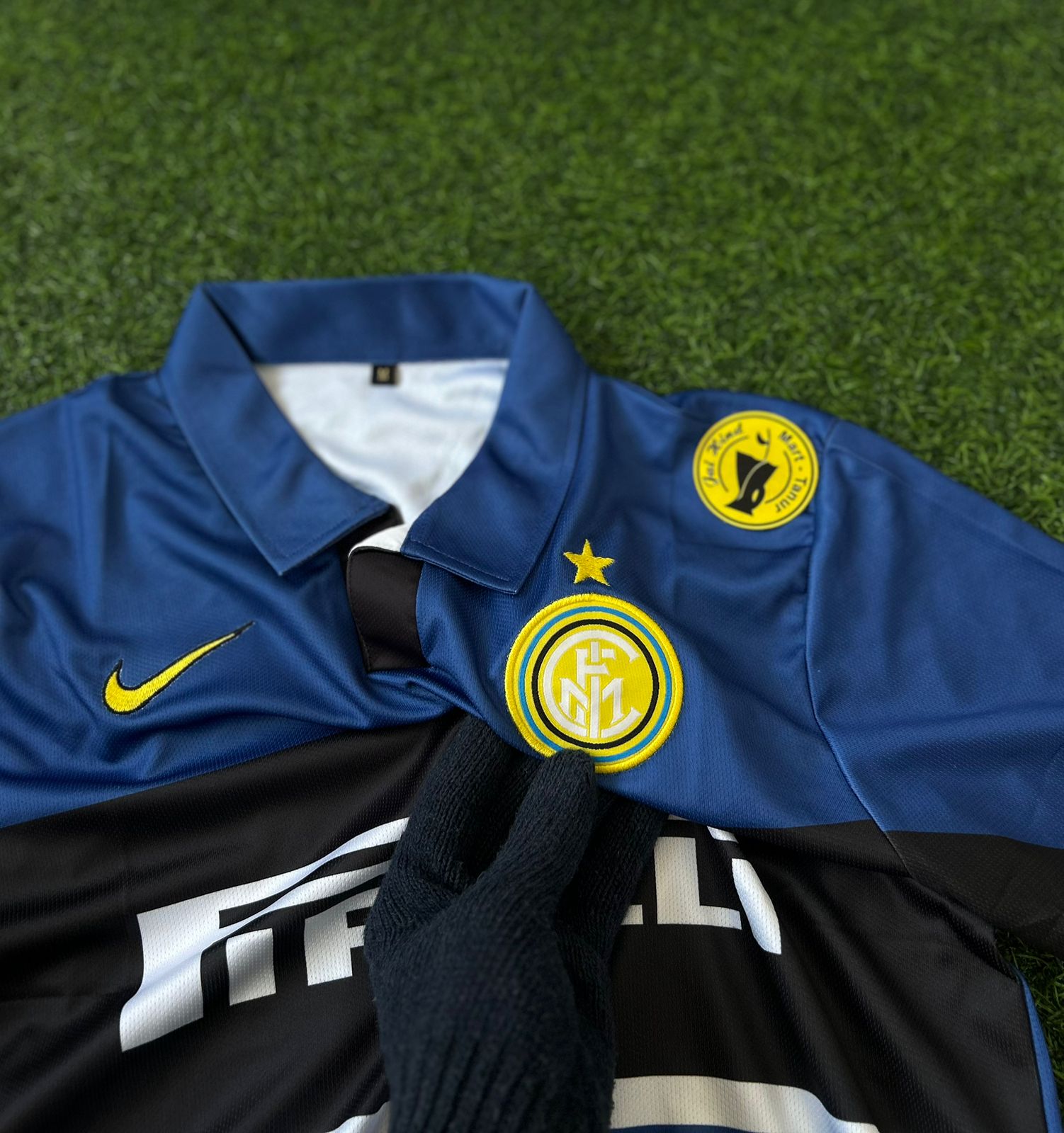 INTERMILAN 1998-99 THIRD KIT , HALFSLEEVE POLO EMBROIDERY
