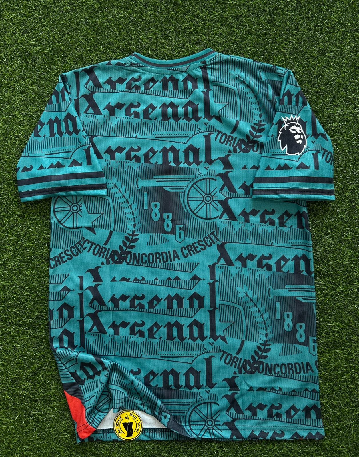 ARSENAL FC 2022-23 TRAINING KIT, HALFSLEEVE SUBLIMATION