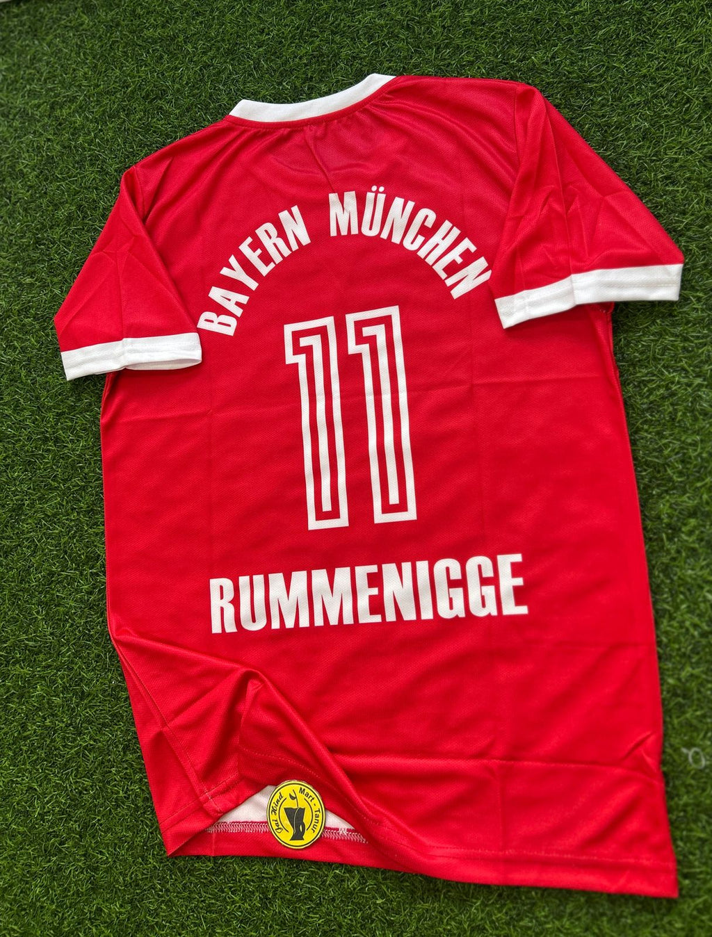 BAYERN MUNICH 1982-84 HOME KIT, HALFSLEEVE SUBLIMATION