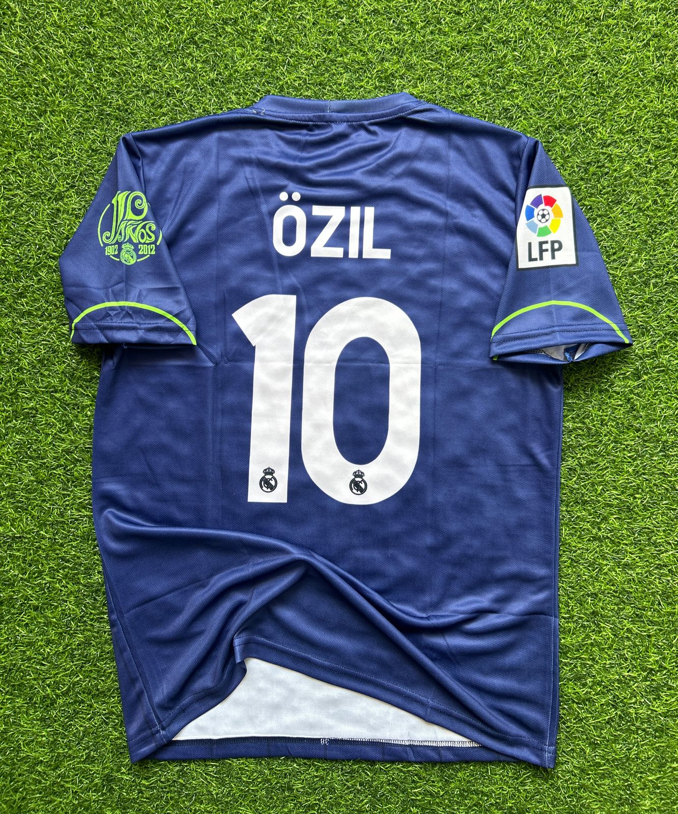 REAL MADRID 2012-13 AWAY KIT, HALFSLEEVE SUBLIMATION