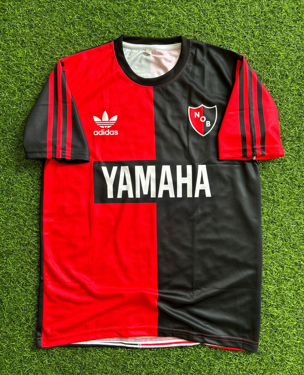 NEWELLS OLD BOYS 1993-94 HOME KIT, HALFSLEEVE SUBLIMATION