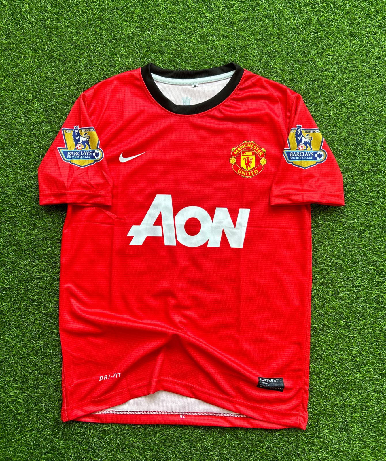MAN UNITED 2011-12 HOME KIT, HALFSLEEVE SUBLIMATION