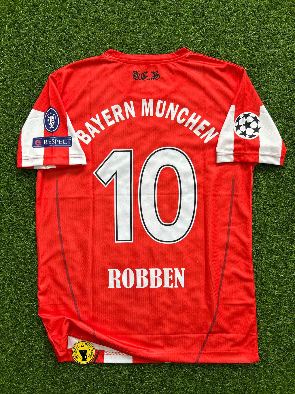 BAYERN MUNICH 2010-11 HOME KIT, HALFSLEEVE SUBLIMATION