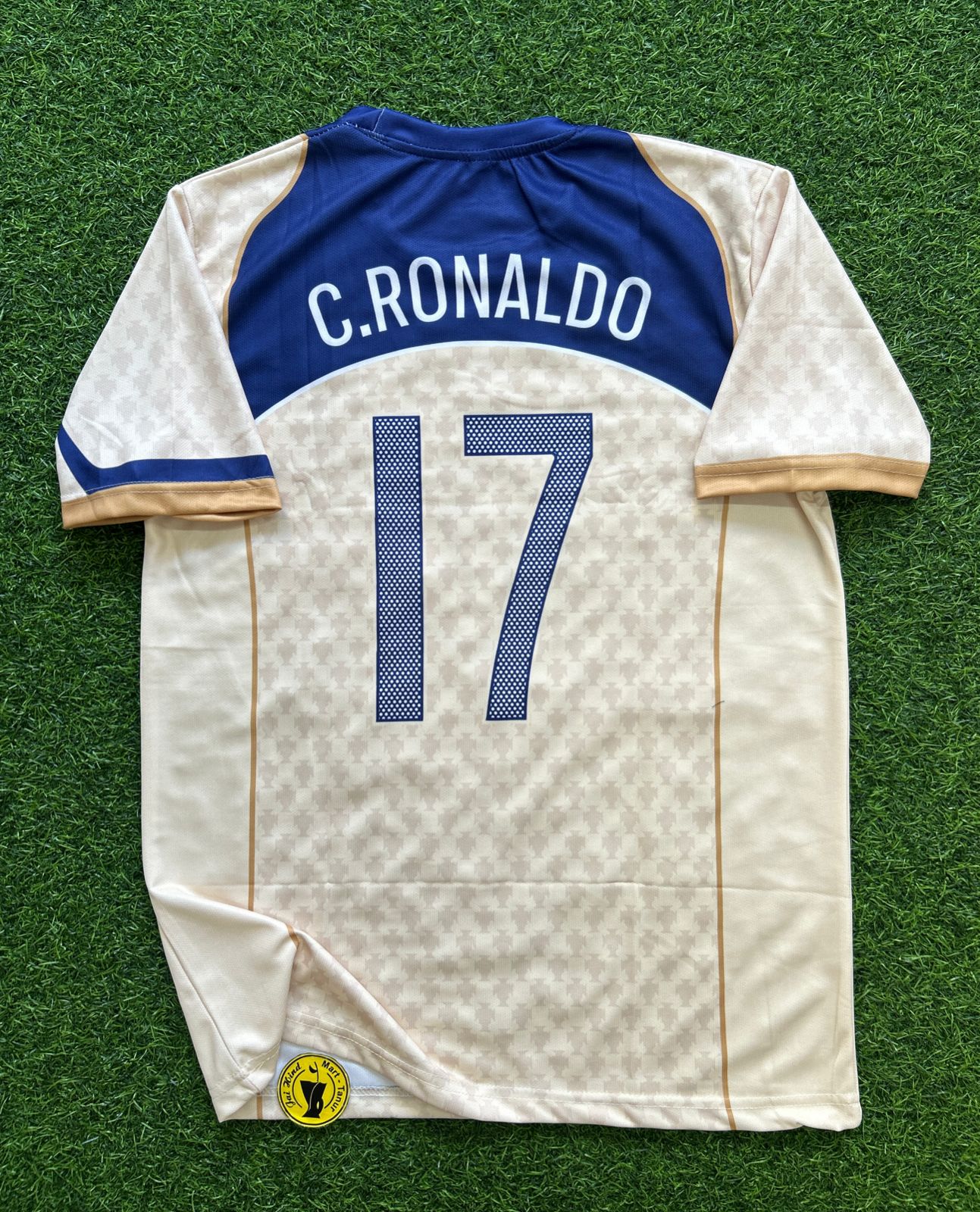 PORTUGAL 2004-05 AWAY KIT, HALFSLEEVE SUBLIMATION