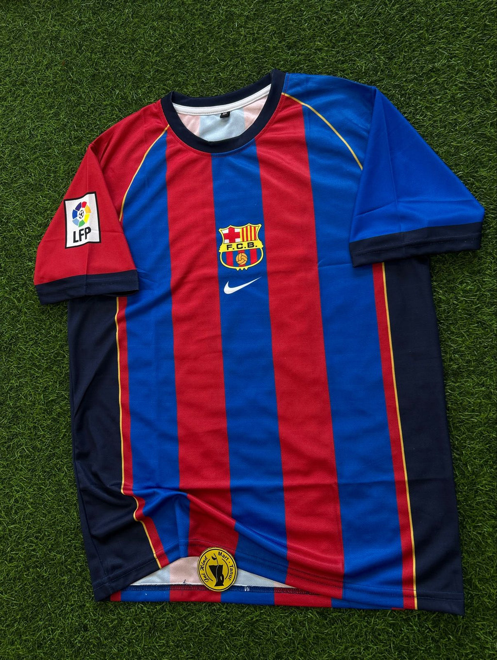 BARCELONA 2001-02 HOME KIT, HALFSLEEVE SUBLIMATION