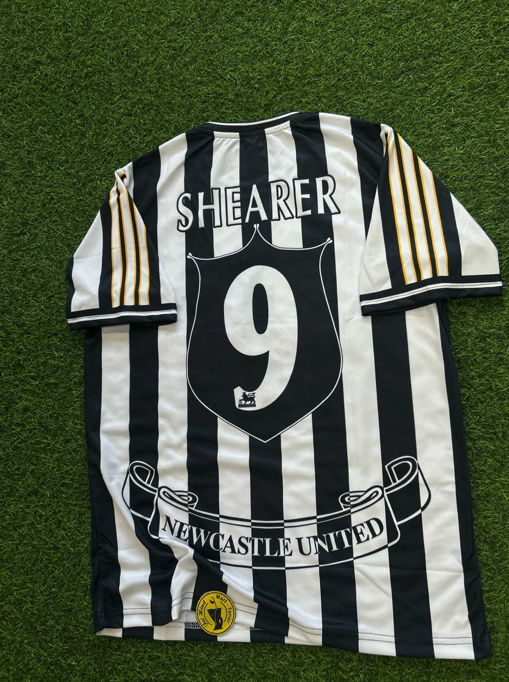 NEWCASTLE UNITED 1997-99 HOME KIT, HALFSLEEVE SUBLIMATION