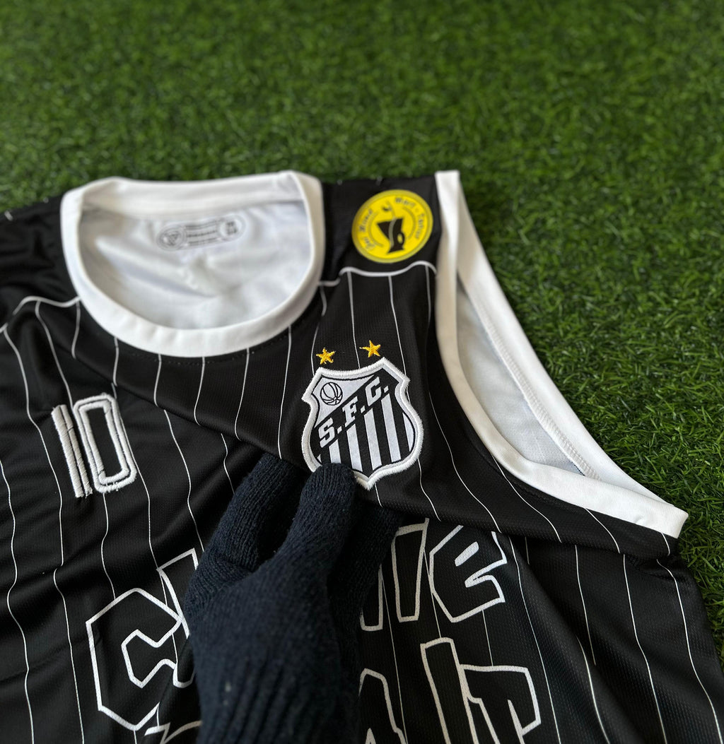 SANTOS FC x CHARLIE BROWN JR SPECIAL KIT. SLEEVELESS EMBROIDERY