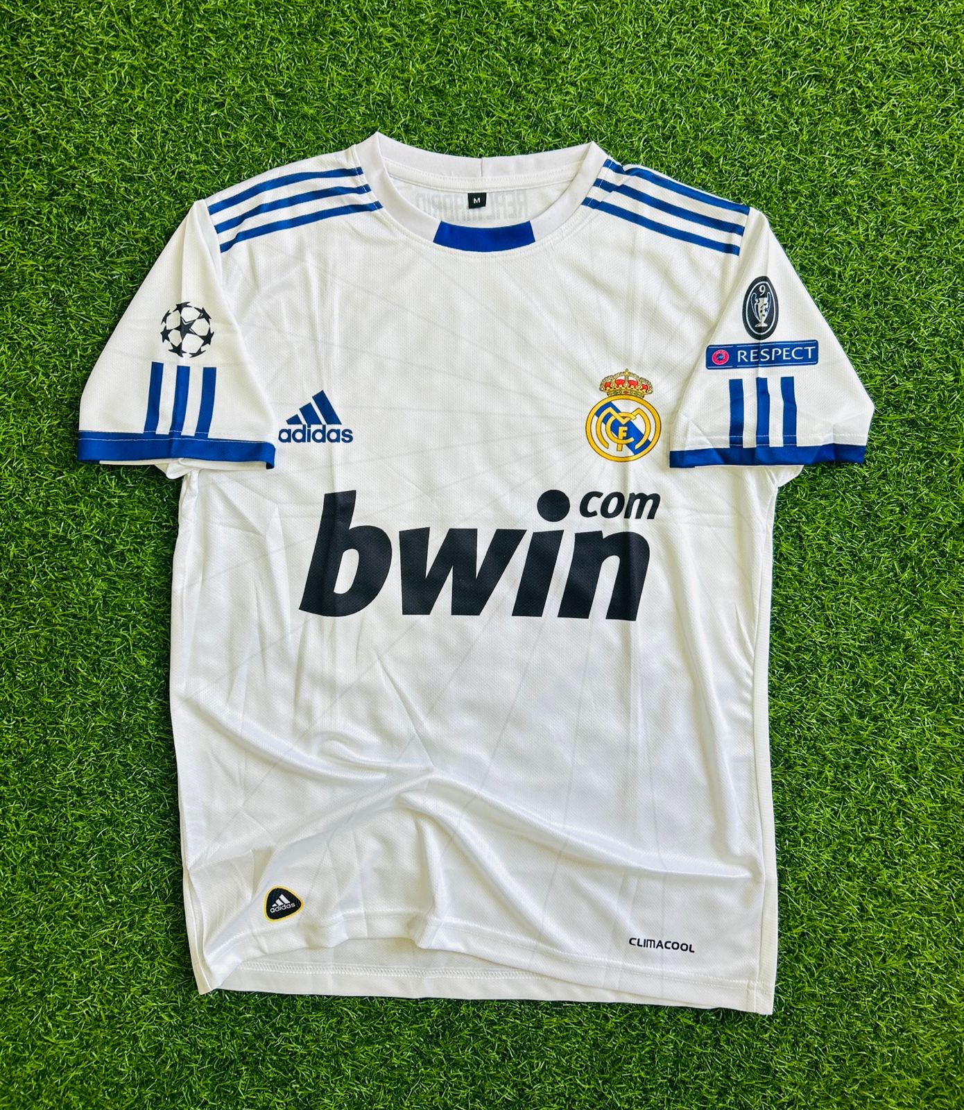 REAL MADRID 2010-11 HOME KIT, HALFSLEEVE SUBLIMATION