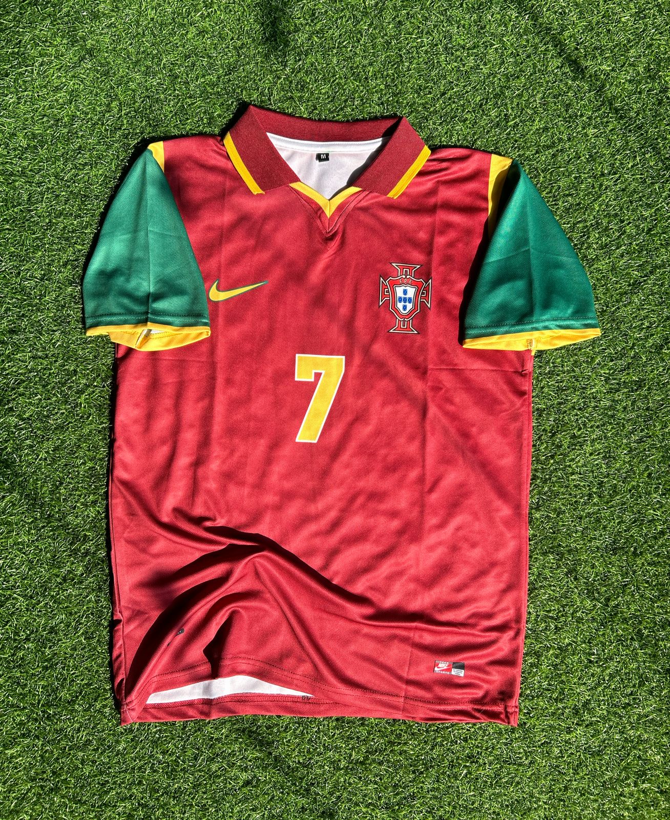 PORTUGAL 2002-04 HOME KIT, HALFSLEEVE POLO SUBLIMATION