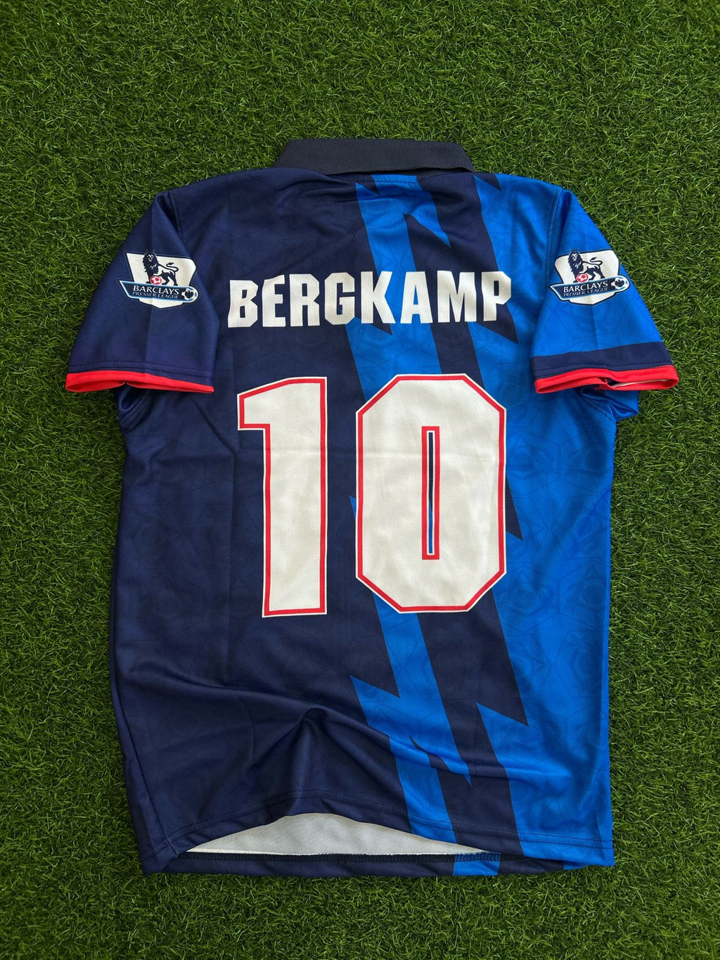 ARSENAL 1995-96 AWAY KIT, HALFSLEEVE POLO SUBLIMATION