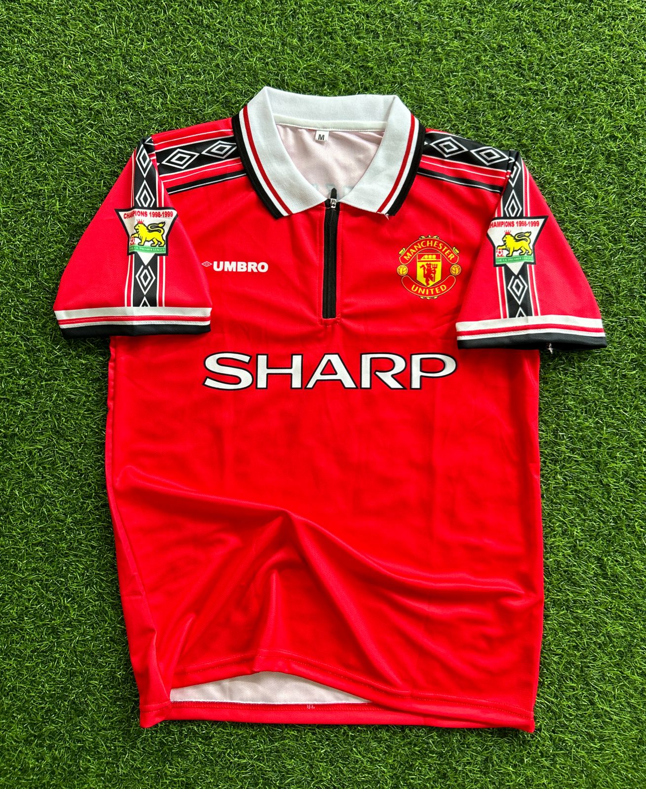 MAN UNITED 1998-99 HOME KIT, HALFSLEEVE POLO SUBLIMATION