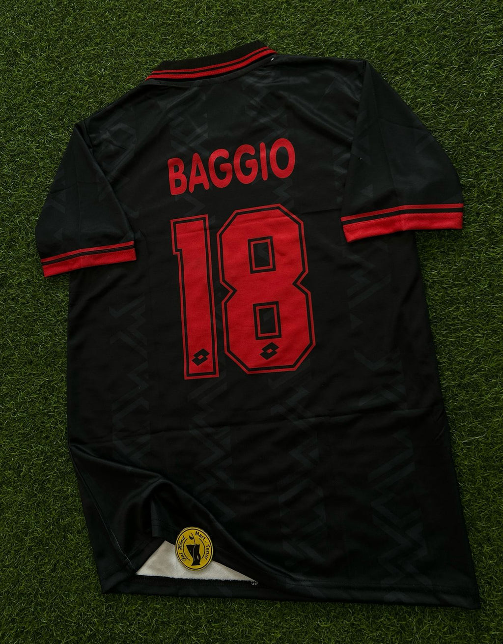 AC MILAN 1996-97 THIRD KIT, HALFSLEEVE POLO  SUBLIMATION
