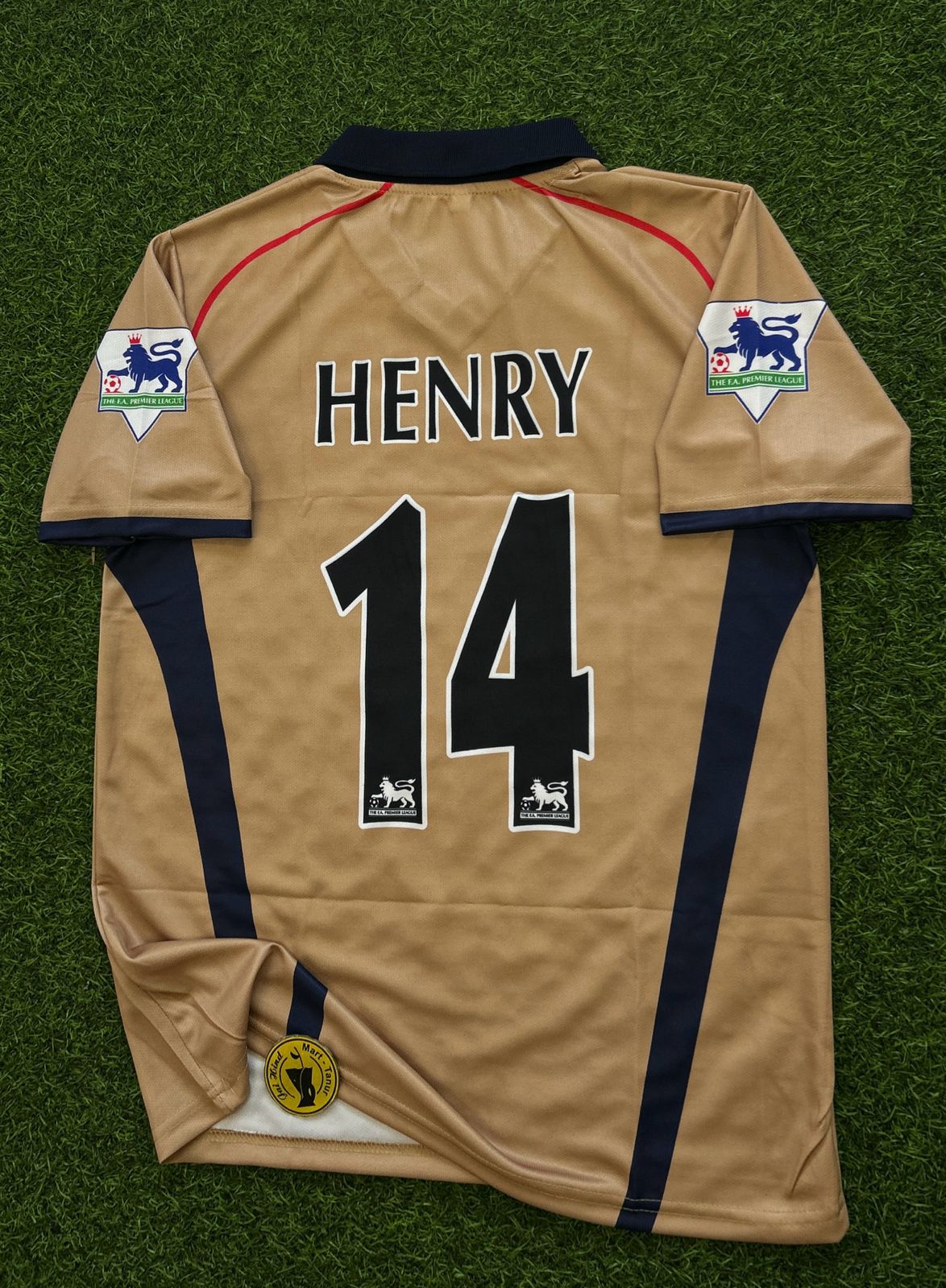 ARSENAL 2001-02 AWAY KIT, HALFSLEEVE POLO SUBLIMATION