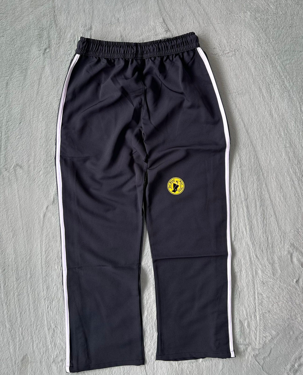 MEN'S PREMIUM TRACK PANT.