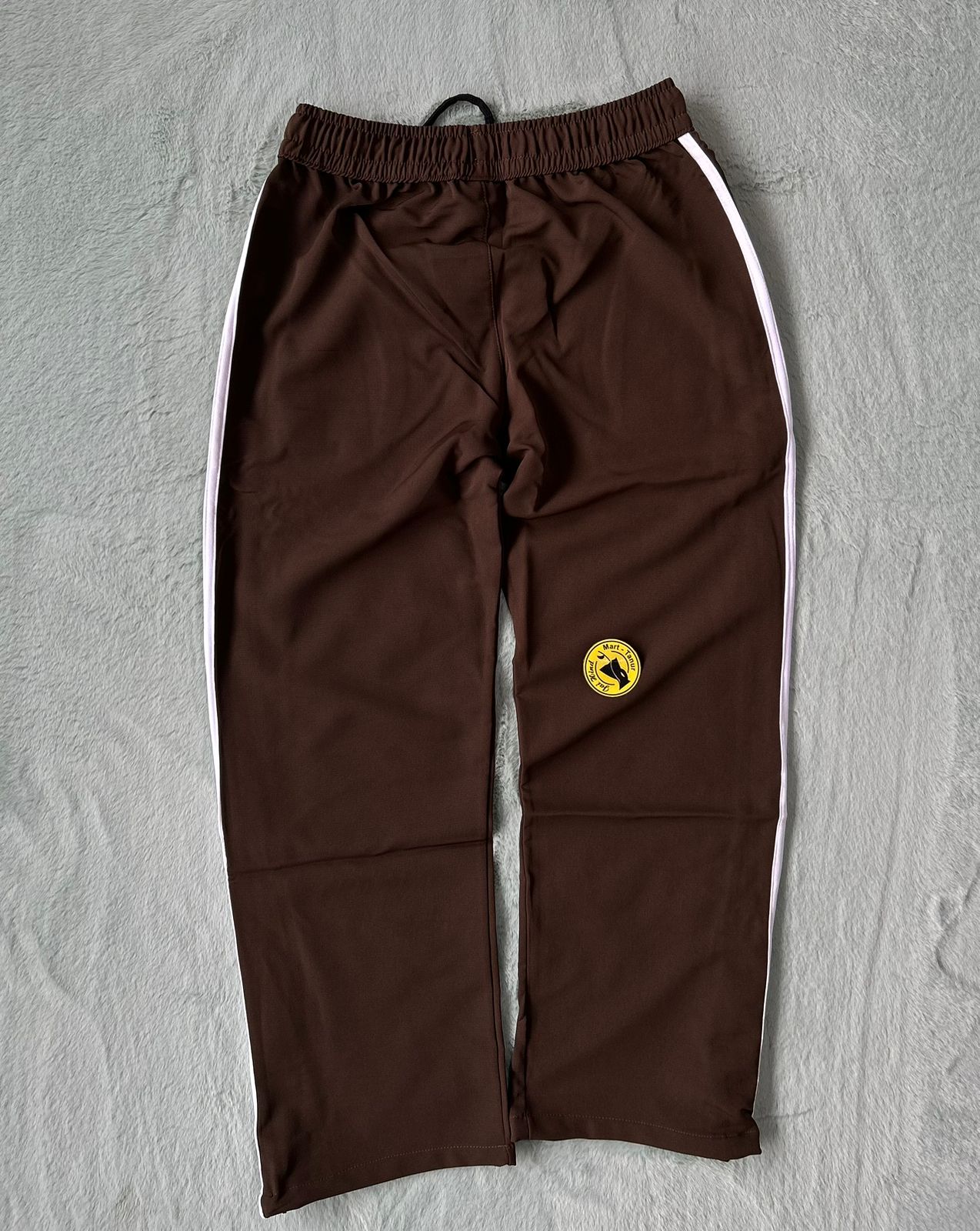 MEN'S PREMIUM TRACK PANT.