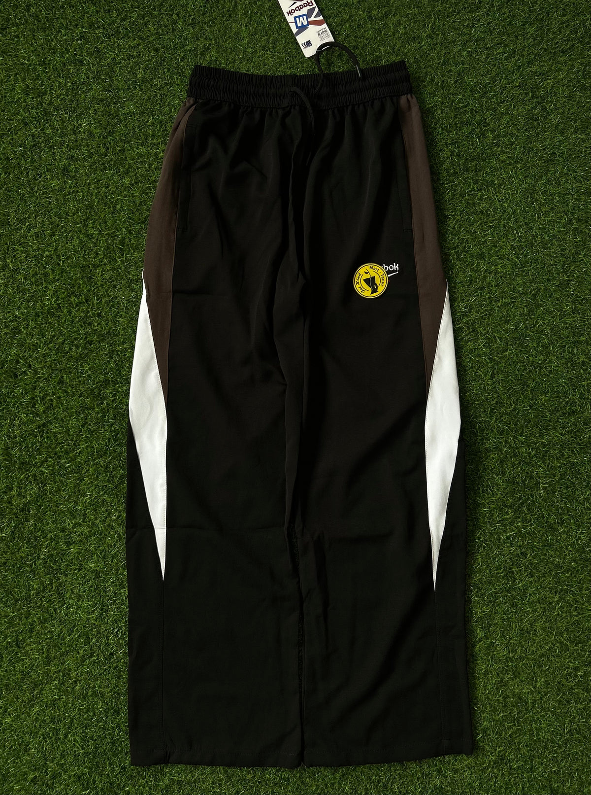 Men’s Oversized Baggy Track Pants | Premium Terry Fabric | Elastic Waistband | 2 Side Pockets + 2 Zipper Pockets | Relaxed Fit