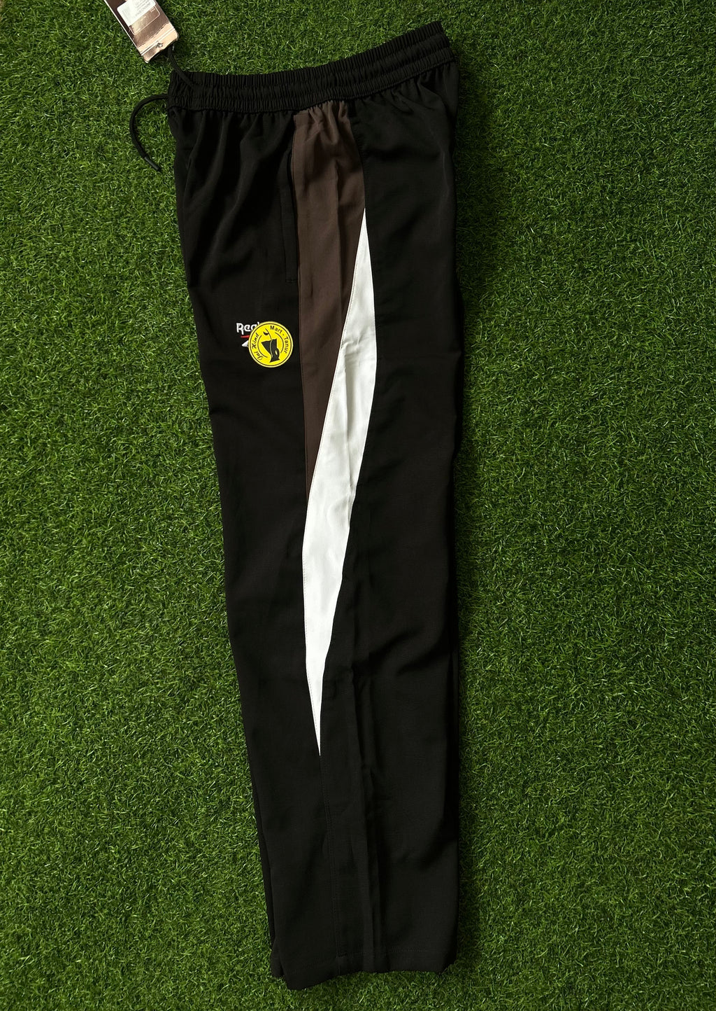 Men’s Oversized Baggy Track Pants | Premium Terry Fabric | Elastic Waistband | 2 Side Pockets + 2 Zipper Pockets | Relaxed Fit