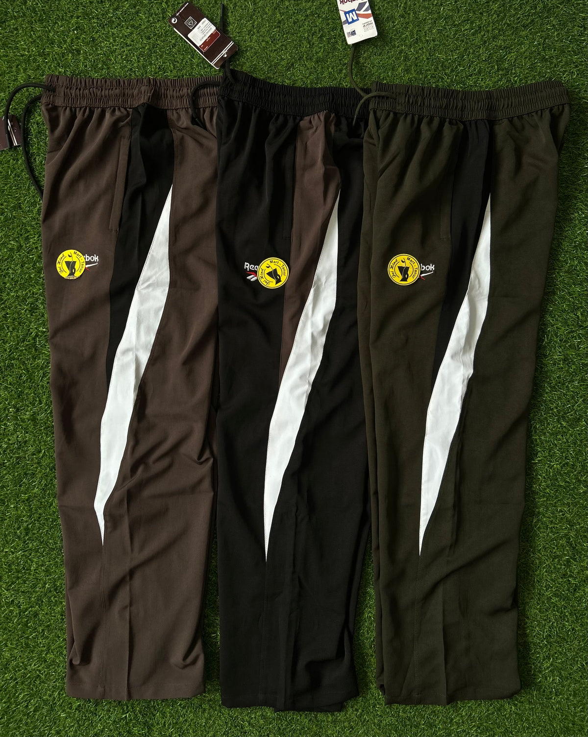 Men’s Oversized Baggy Track Pants | Premium Terry Fabric | Elastic Waistband | 2 Side Pockets + 2 Zipper Pockets | Relaxed Fit