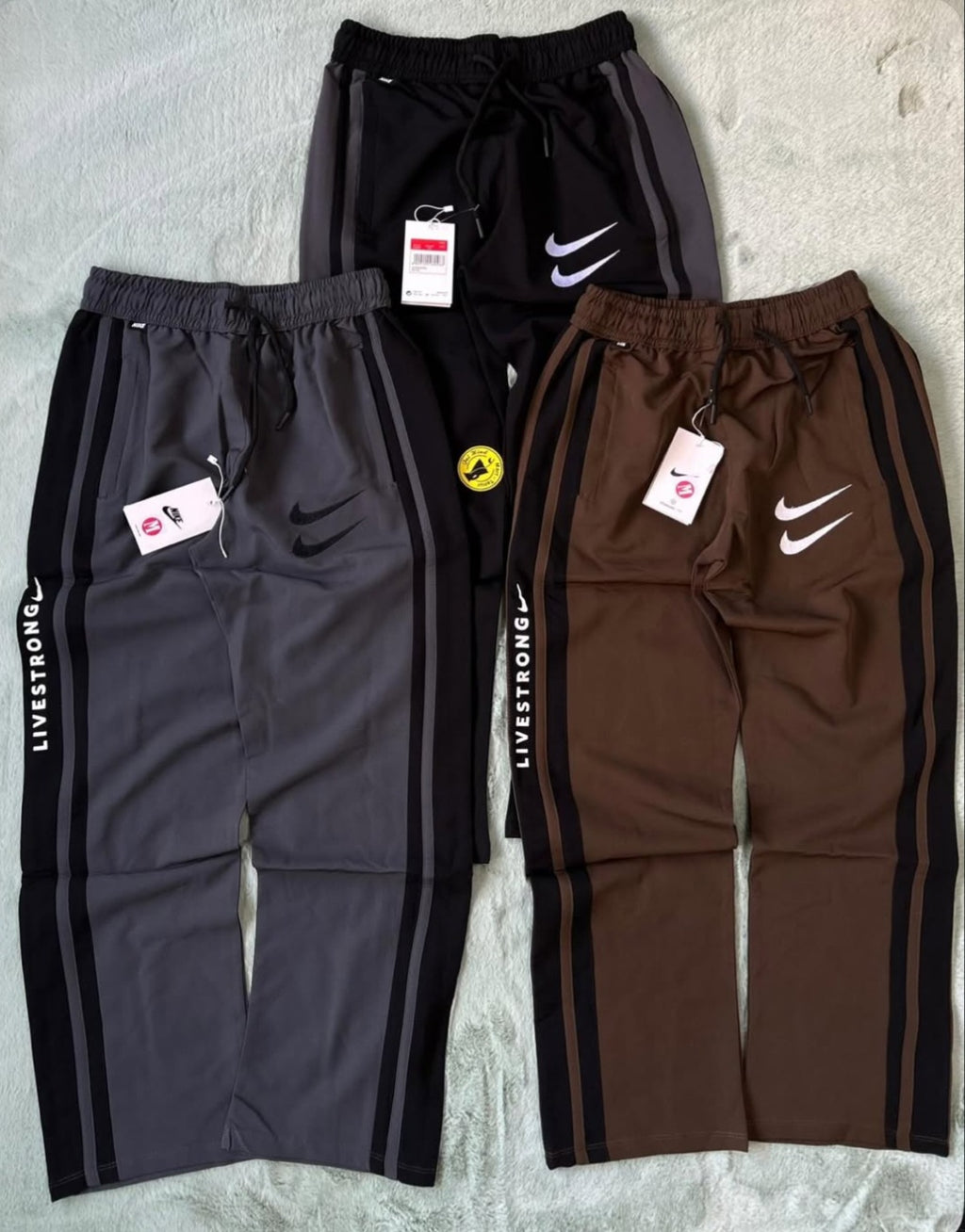 MEN'S PRIMIUM TRACK PANT. EMBROIDERY