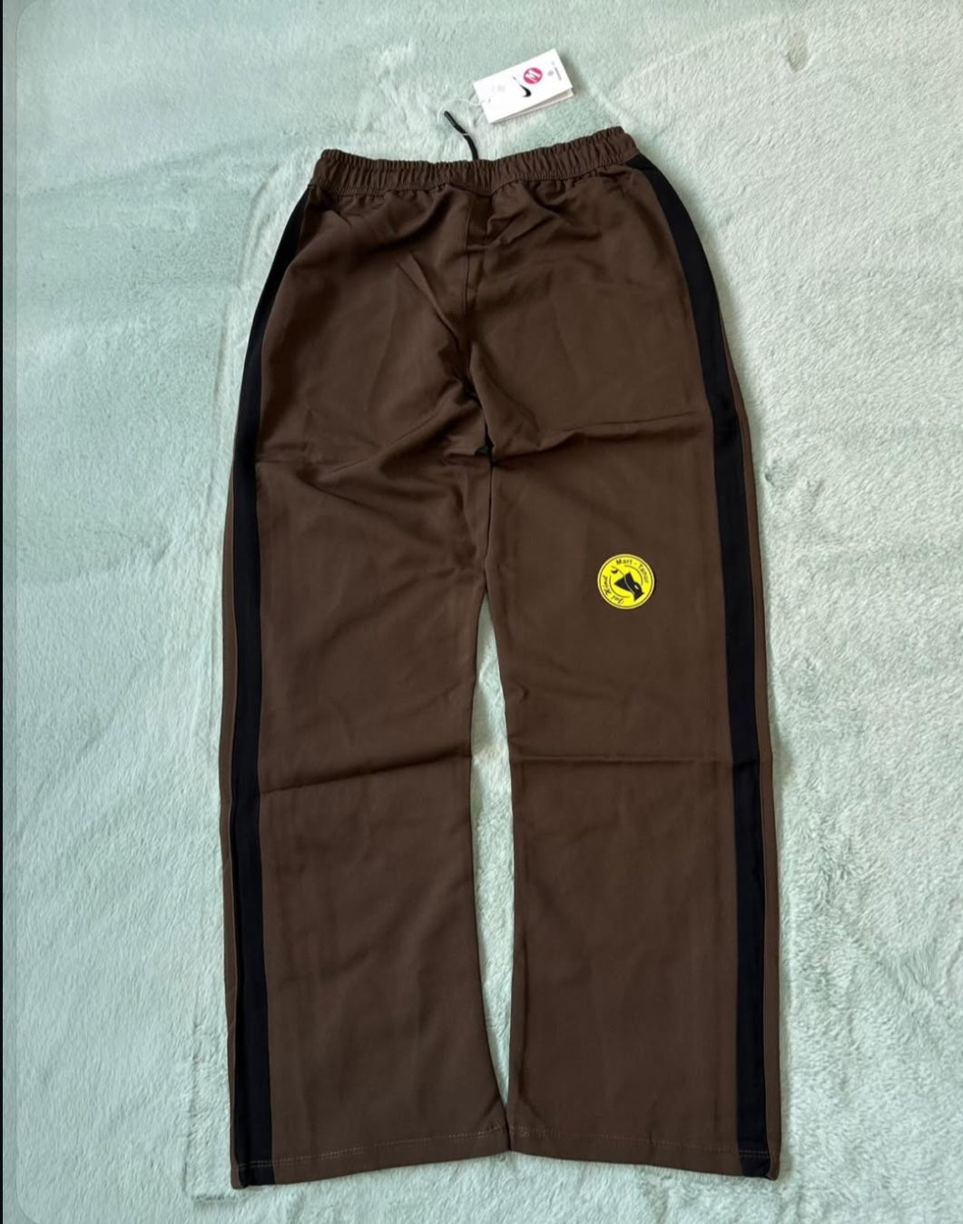 MEN'S PRIMIUM TRACK PANT. EMBROIDERY