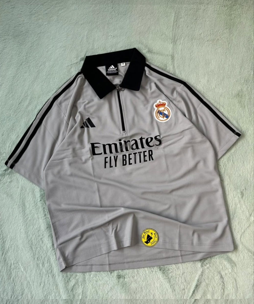 PRIMIUM FIVESLEEVE T-SHIRT. POLO EMBROIDERY,REAL MADRID LOGO