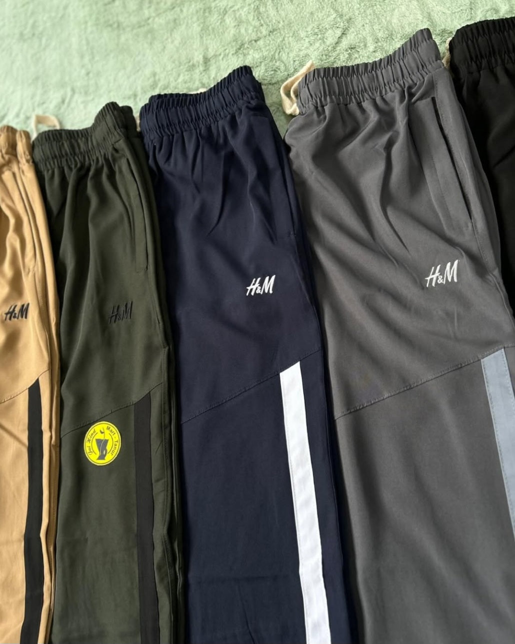 MEN'S PRIMIUM TRACK PANT