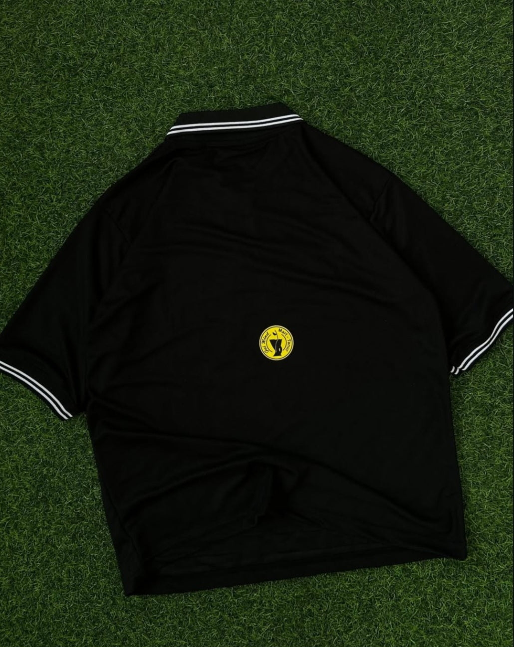 PRIMIUM FIVESLEEVE T-SHIRT. FIVESLEEVE POLO EMBROIDERY, MAN UNITED