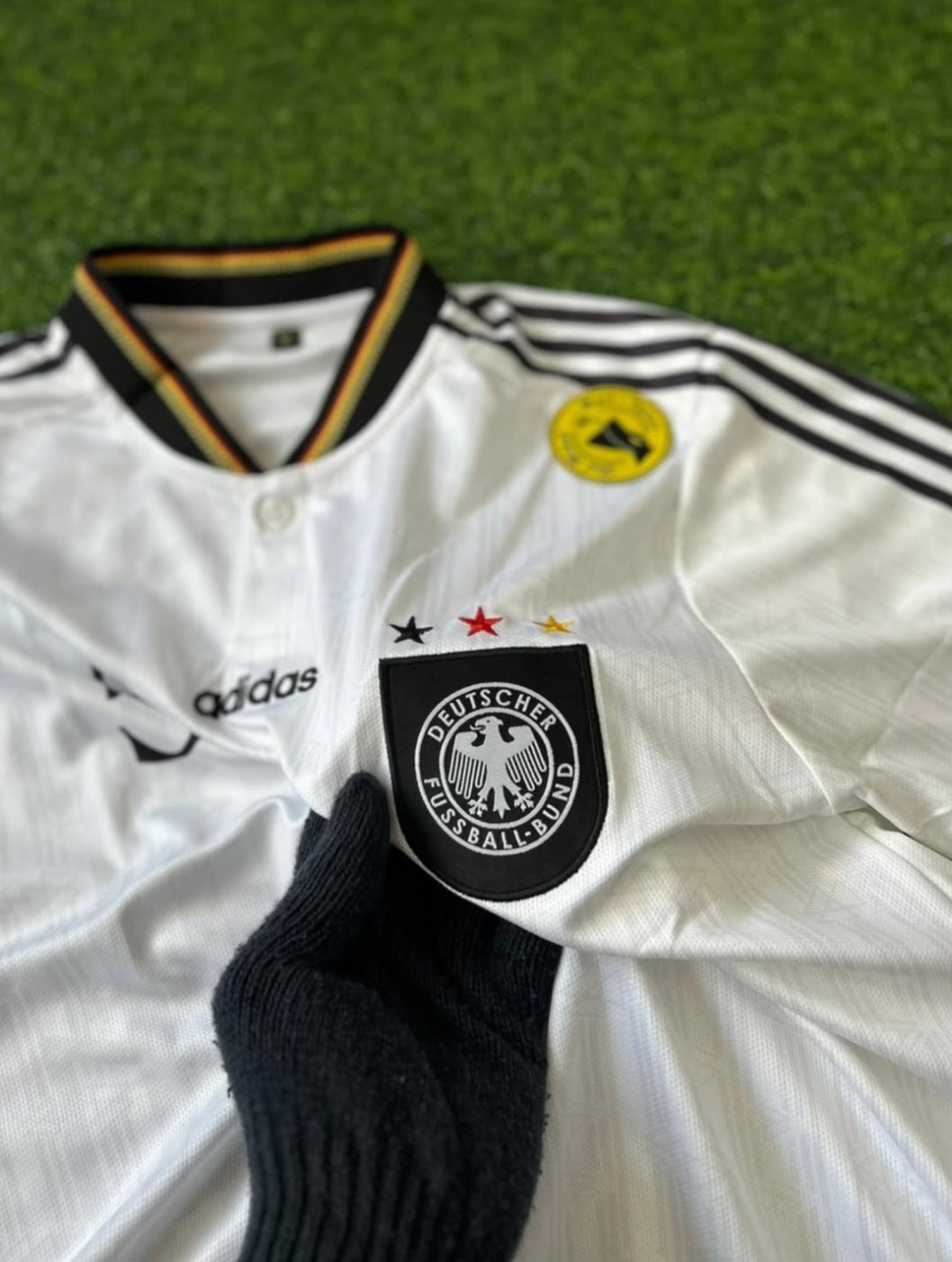 GERMANY 1996 EURO HOME KIT, HALFSLEEVE EMBROIDERY