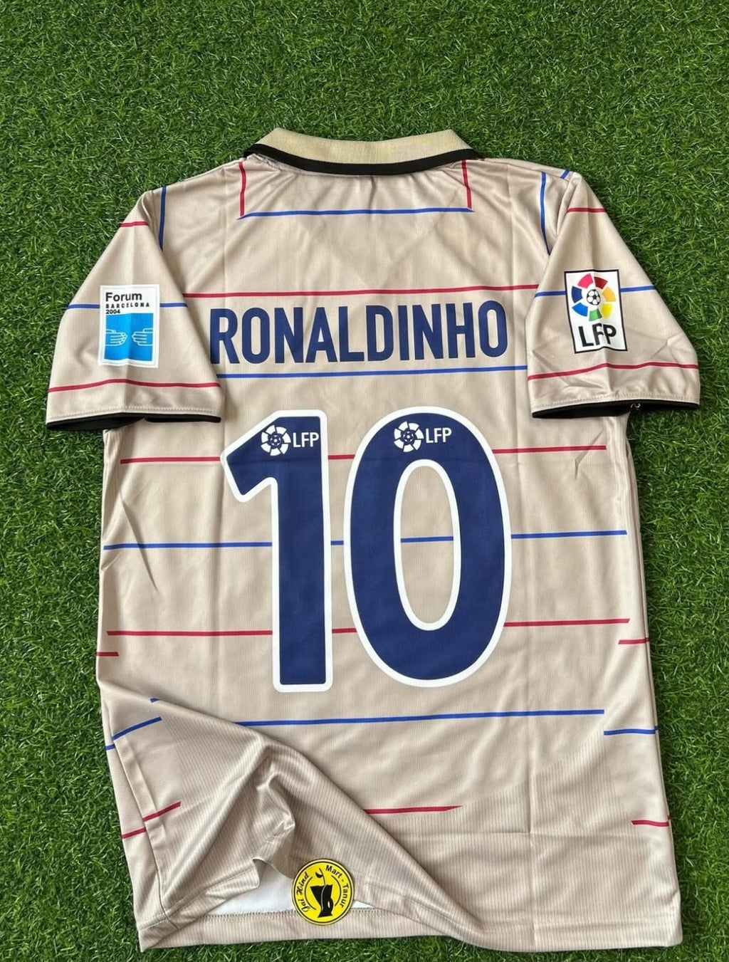 BARCELONA 2003-04 SEASON AWAY KIT, HALFSLEEVE POLO EMBROIDERY