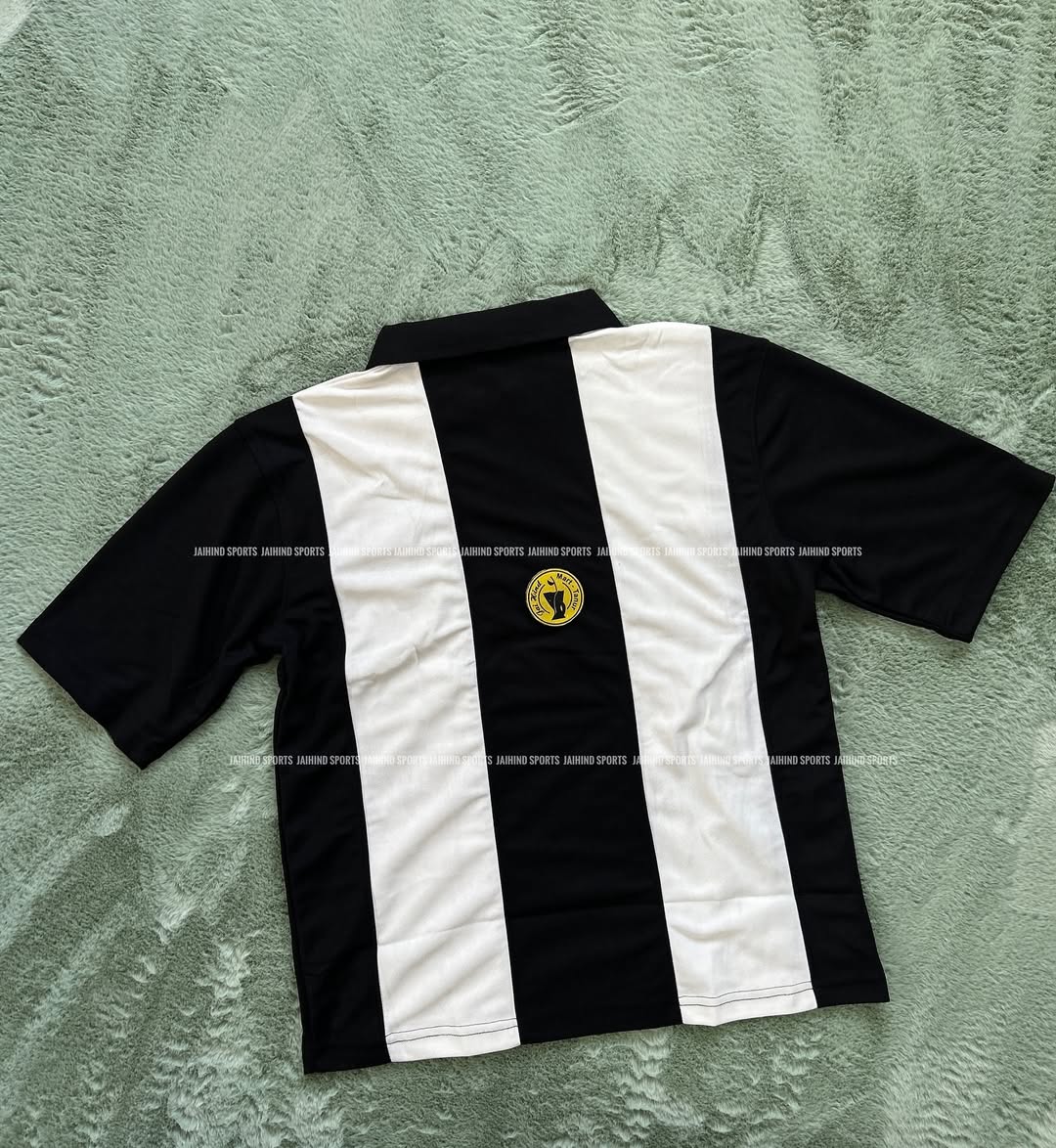 Premium Five-Sleeve T-Shirt